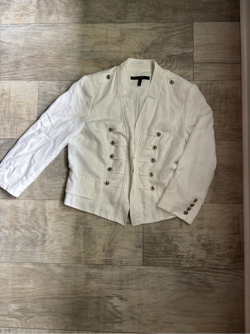 White House Black Market women’s white Military Jacket Silver Buttons Sz 14-112